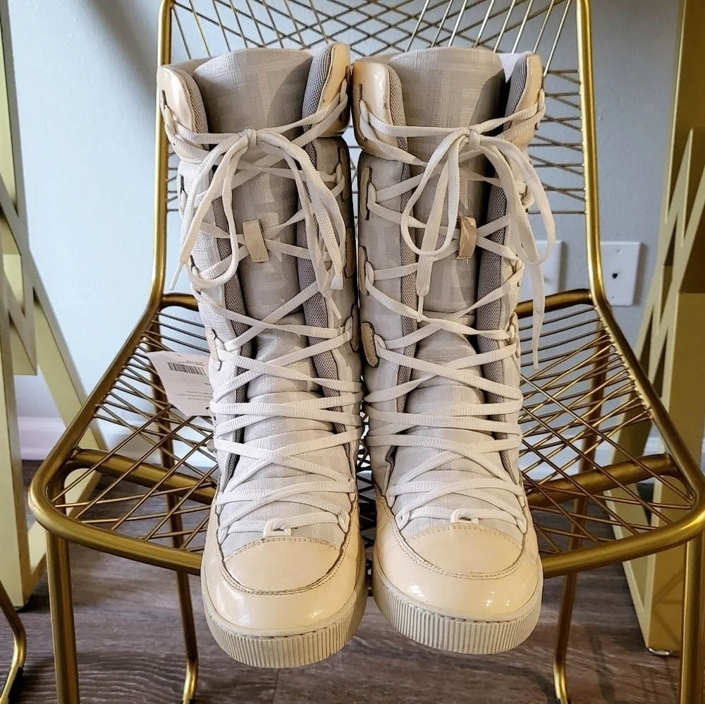 Fendi | Fendi Zucca Winter Boot - Picture 2 of 10